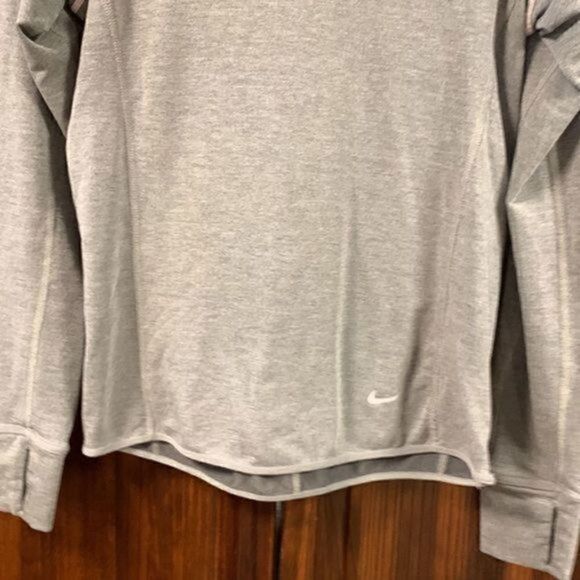 Nike Dri-Fit gray fitted sweatshirt size small - Picture 10 of 13